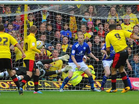 הדרמה בין ווטפורד ללסטר. סילבס הנחיל מוטיבציה לשחקנים (GETTY)