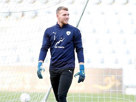 פרץ. יישאר מרוכז? (אלן שיבר)