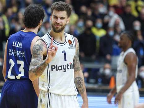 מרוצה מהמצב. ווילבקין (דני מרון)