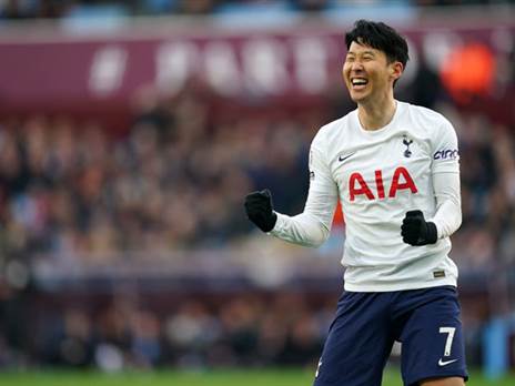 סון. כדורגלן אדיר (Getty)