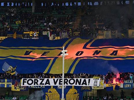 אווירה נהדרות במארקאנטניו בנטגודי (GETTY)