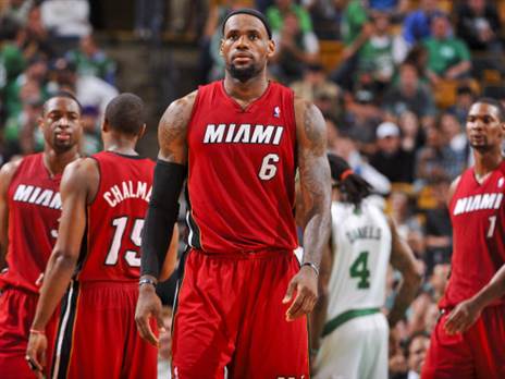 "כמו לאונידס בסרט 300" (Getty)