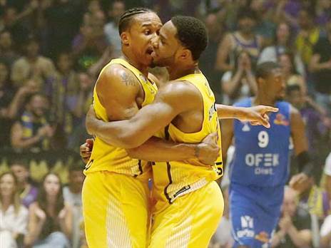 יחסים מעניינים. רגלנד ומגי (אלן שיבר)