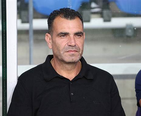 קיבל זר חדש. קורצקי (צילום: אודי ציטיאט)