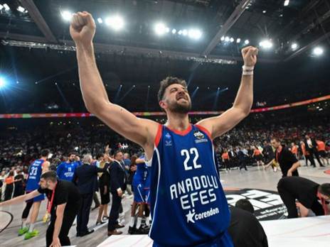 בדרך לליגה הטובה בעולם? (Rodolfo Molina/Euroleague Basketball/Getty)
