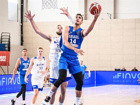 נועם דוברת. הוביל את ישראל לפתיחה טובה (FIBA)