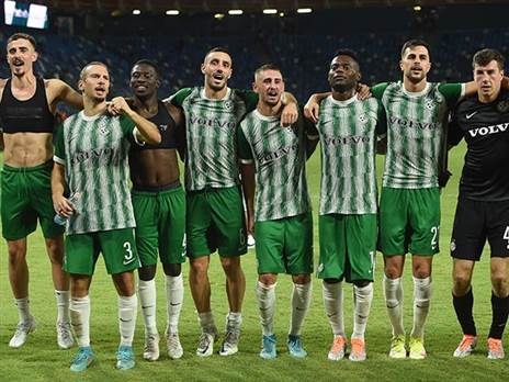 חיפה. מתחזקת לפני האלופות (צילום: ברני ארדוב)