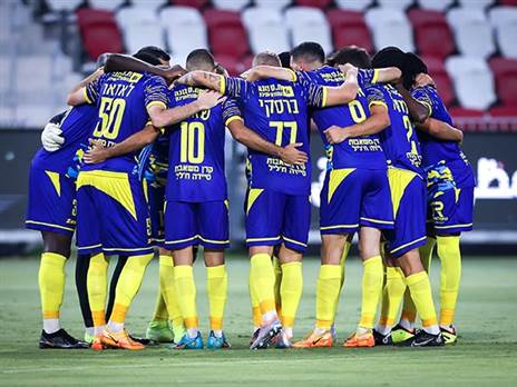 ריינה. מנסים לשמור על אופטימיות (מאור אלקסלסי)