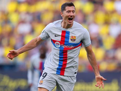 לבנדובסקי. פתח מצוין (Photo by Fran Santiago/Getty Images)