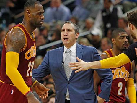 סכומים שעוד לא ראה אף מאמן ישראלי מלבדו. בלאט (GETTY, Ronald Cortes)