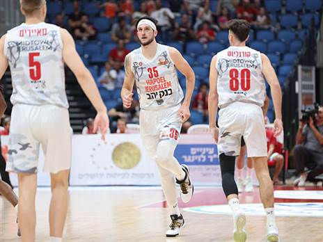 המצטיין. הנקינס (לירון מולדובן)