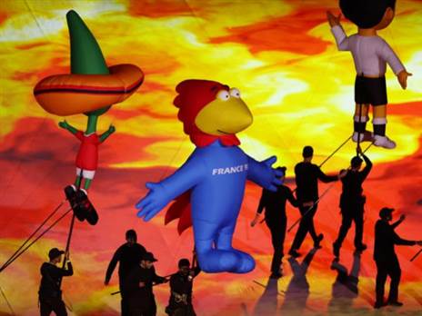 קמעות העבר. קטאר חלק מההיסטוריה (Hector Vivas - FIFA/FIFA via Getty Images)