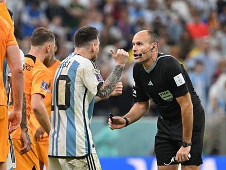 (ALBERTO PIZZOLI/AFP via Getty Images)