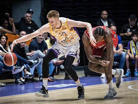 היידן דלטון בסגל (עודד קרני)