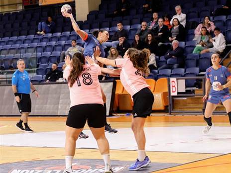 ג'קלין אנסטסיו הברזילאית בהופעה ראשונה בר''ג (קרדיט: הדר ואן קולא, איגוד הכדוריד)