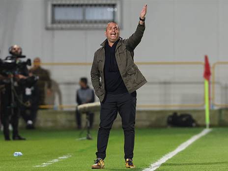 מרוצה (לירון מולדובן)