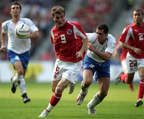 פריי. כבש פעמיים נגד ישראל (OLIVIER MORIN/AFP via Getty Images)