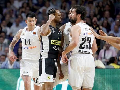 טירוף על הפרקט (GETTY)