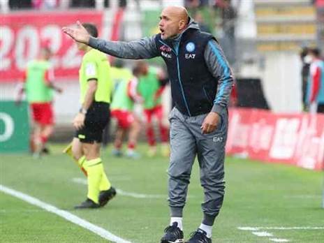 ספאלטי ונאפולי בדרך לפרידה (getty)