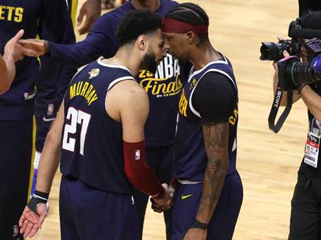 הנאגטס הגיעו בשיא הפוקוס למשחק 4 (GETTY)