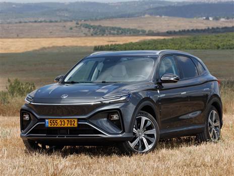 (צילומים: רונן טופלברג)