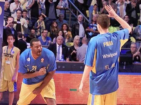 "היה כמו אח שלי". פניני וסופו (אלן שיבר)