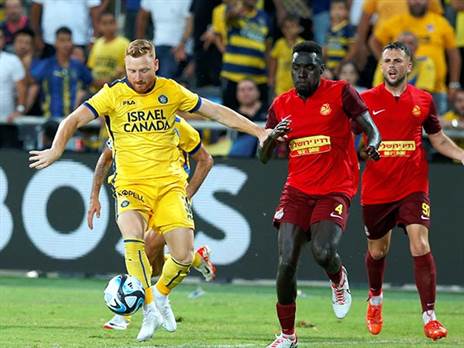 הצהובים מקווים שהוא יחתום על חוזה חדש. שחר (אלן שיבר)