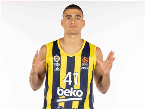 מדר. סיים רע עם פרטיזן (Getty)