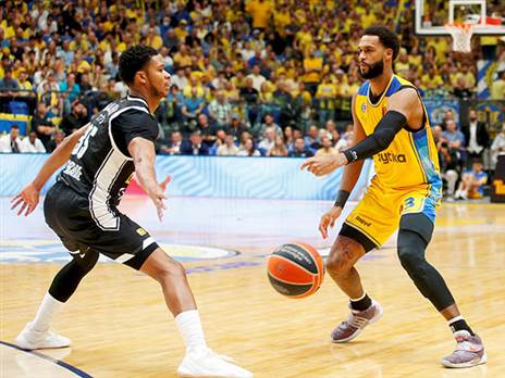 ווב. עדיין לא זה (אלן שיבר)