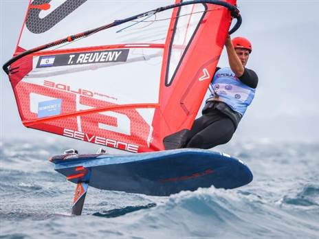 (אדיבות לתמונות - sailing energy)