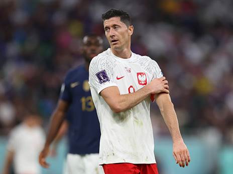 לבנדובסקי. פולין רוצה להימנע מעוד אכזבה (Alex Grimm/Getty Images)