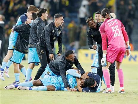 “בית“ר לא נופלת ממכבי ת“א וחיפה נכון להיום“ (אלן שיבר)