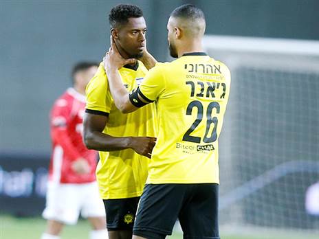 תלויה בעצמה (אלן שיבר)