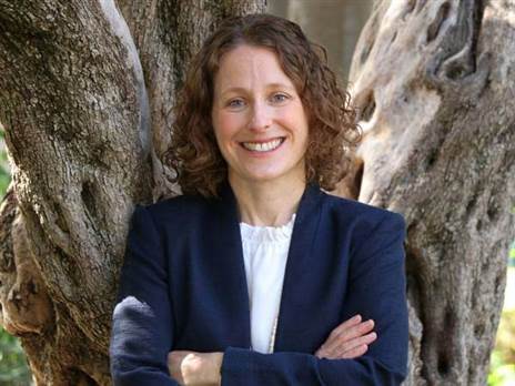 סוזי פת בנבנישתי, מנכ“לית ארגון נשות הדסה בישראל, ארגון הנשים הציוניות הגדול בארה“ב, ונותן החסות לקבוצת כדורסל הנשים הפועל לב ירושלים. (משה קופרשמיט)