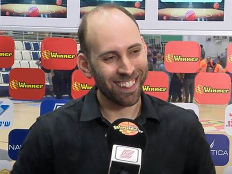 “יפתח? כוכב כדורסל“. קפלן