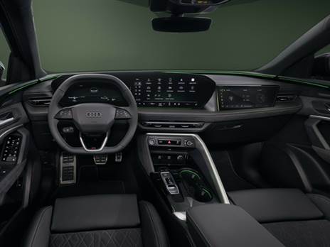 בדיוק אותו אבזור של ה-Q5, אבל תשלמו עוד 20 אלף שקל בשביל העיצוב החיצוני