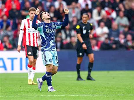 ((Photo by Pieter van der Woude/BSR Agency/Getty Images)