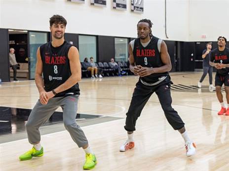Cameron Browne/NBAE via Getty Images