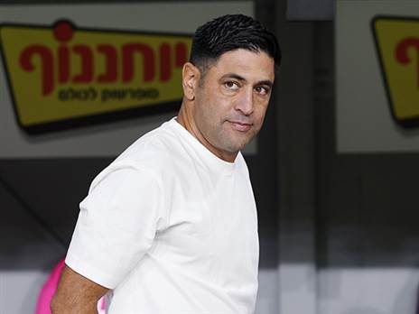 “לא מול בובות“ (אלן שיבר)