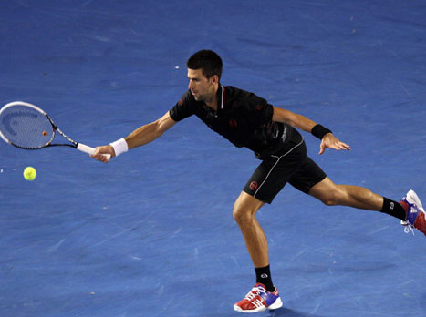 הזיע בדרך לרבע. דיוקוביץ' (gettyimages)