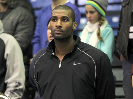 אלכסנדר, עדיין לא נכנס לכושר (אלן שיבר)