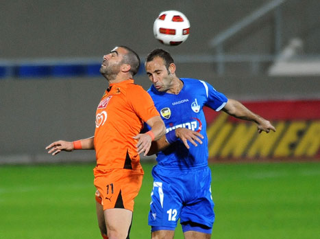 עכשיו יוצאים למלחמה (ברני ארדוב, וואלה)