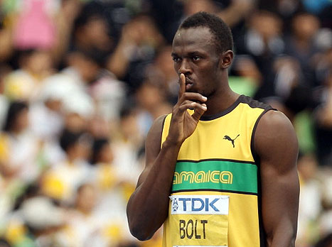 בולט, ראש בראש מול פאוול (Gettyimages)