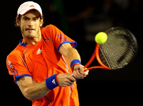 מארי. הרגליים במגרש, הלב מול הטלוויזיה