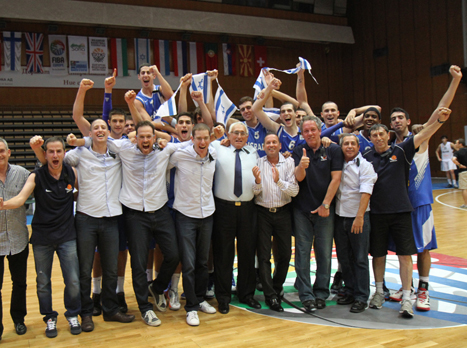 שמחה מהולה בעצב. נבחרת העתודה (לילך וייס)