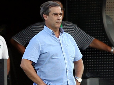 לנדאו. מלא גאווה (אלן שיבר)