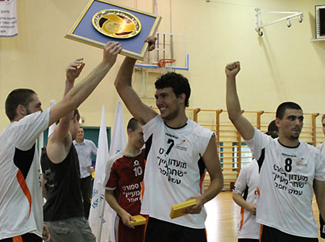 האליפות של עמק חפר/מעיין שחר (צילום: באדיבות איגוד הכדורעף)