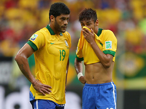 ניימאר והולק. מחפשים תשובה (GETTYIMAGES)