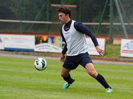 הצהובים חוגגים. "יהיה קשה לשחק בישראל" (אלן שיבר)