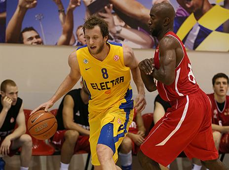 יודע לאן הוא נכנס. ביטחון לא חסר לאינגלס (האתר הרשמי, מכבי ת"א)